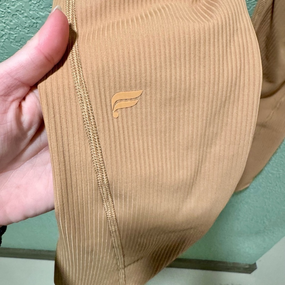 Fabletics Ribbed Leggings - Picture 3 of 4